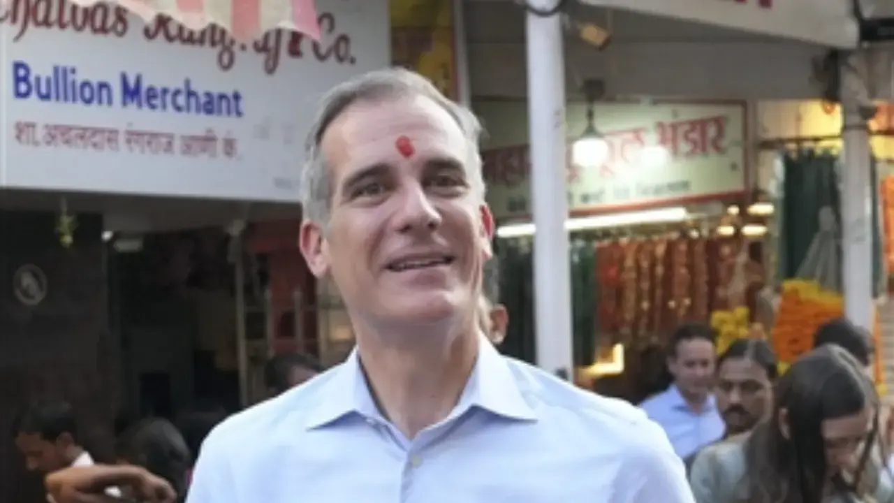 Garcetti vows commitment to protect minorities, amidst Bangladesh atrocities