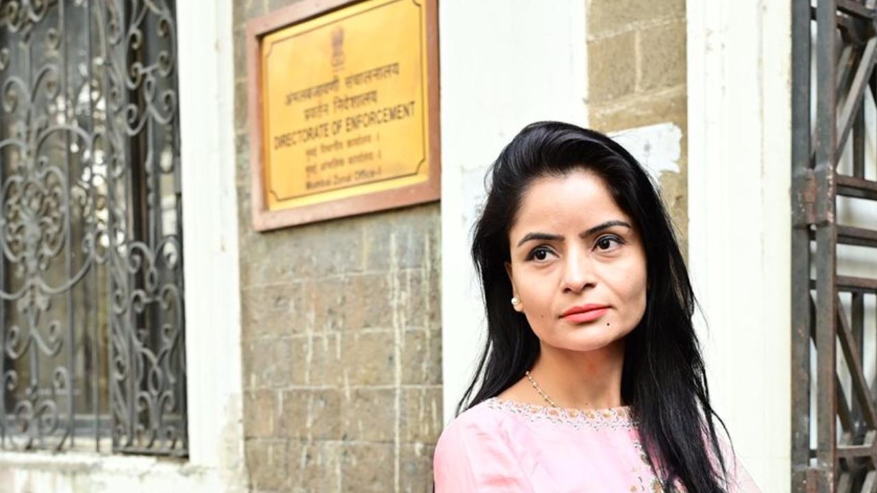 Pornography case: ED questions actor Gehana Vashisht for 6 hours on second day