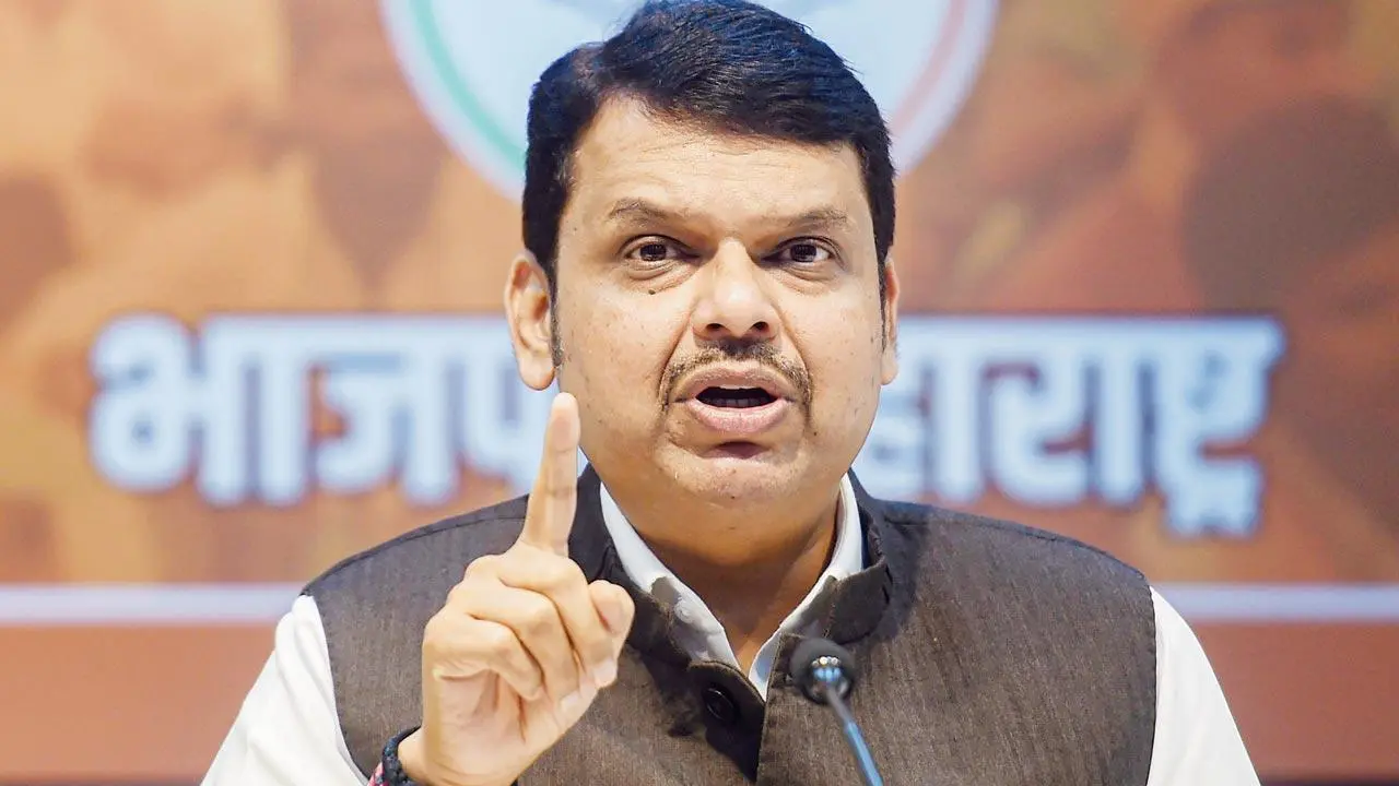 FIR registered against 12 social media users for defaming Maharashtra CM