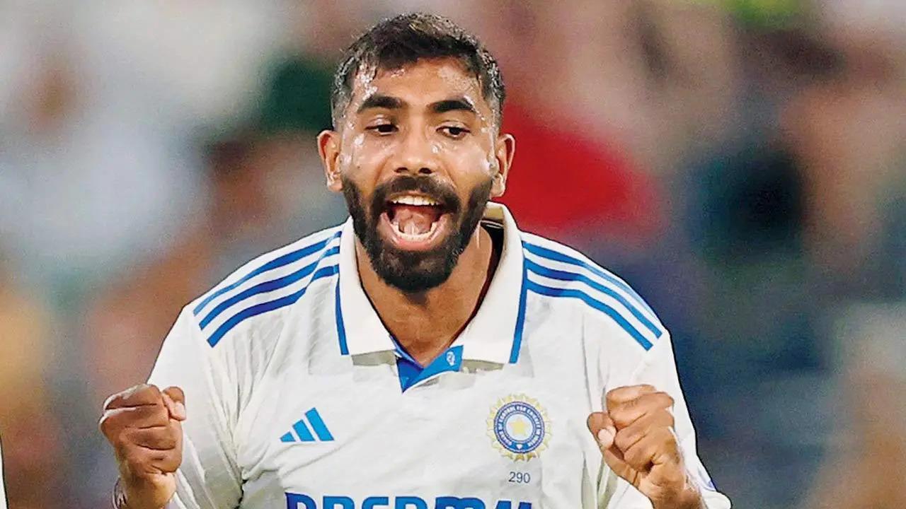 Gavaskar feels this bowler can help lessen Jasprit Bumrah's bowling workload