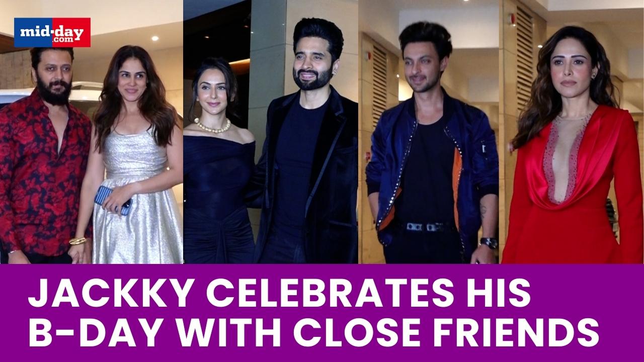 Genelia-Riteish Deshmukh, Bhumi Pednekar & others at Jackky Bhagnani B-day Bash