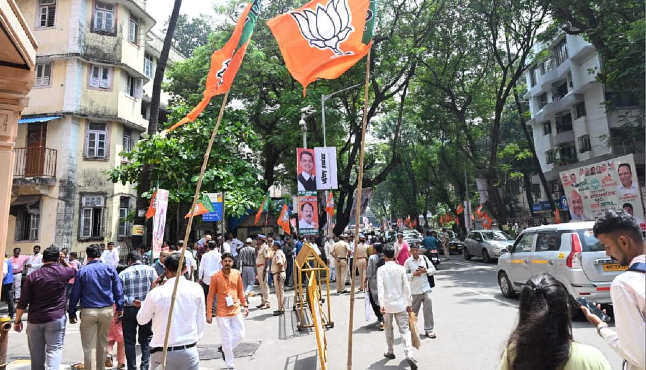 Earlier on September 24, ahead of the Maharashtra assembly polls, Union Home Minister Amit Shah met Chief Minister Eknath Shinde as well as Deputy CMs Devendra Fadnavis and Ajit Pawar in Chhatrapati Sambhajinagar