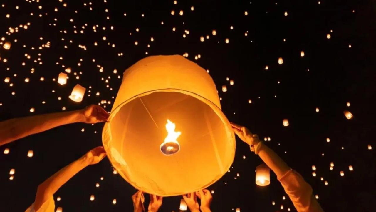 Mumbai Police bans flying and sale of sky lanterns in city, check details