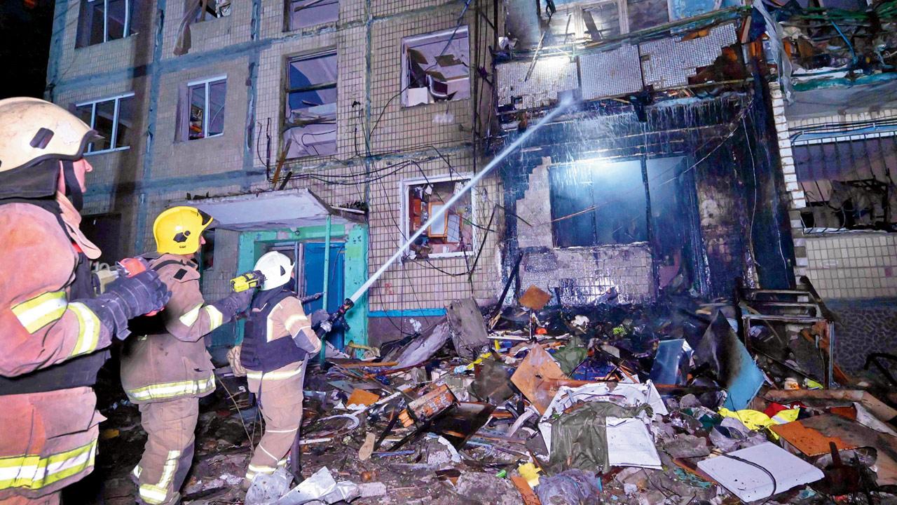 12 injured after Russian bomb hits apartment building in Kharkiv