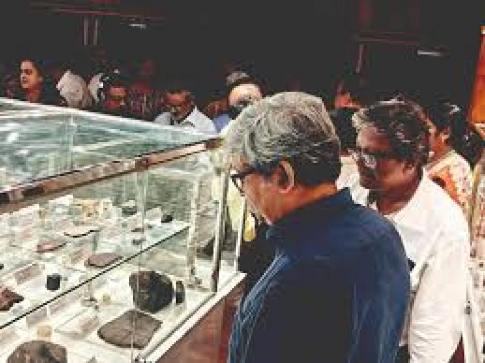 GSI unveils India's first national meteorite repository in Kolkata