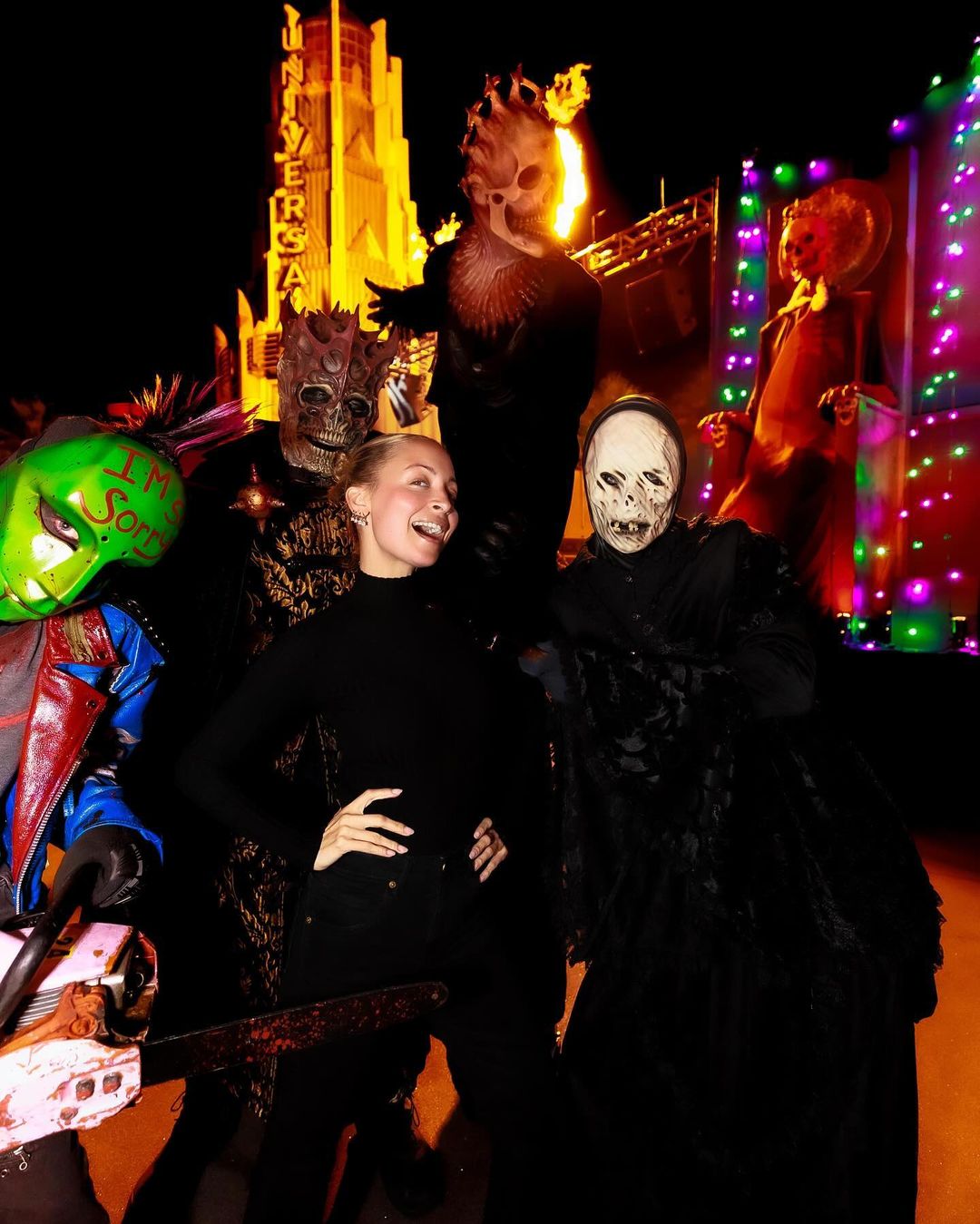 Nicole Richie had a fun and spooky evening at Universal Studios Hollywood.