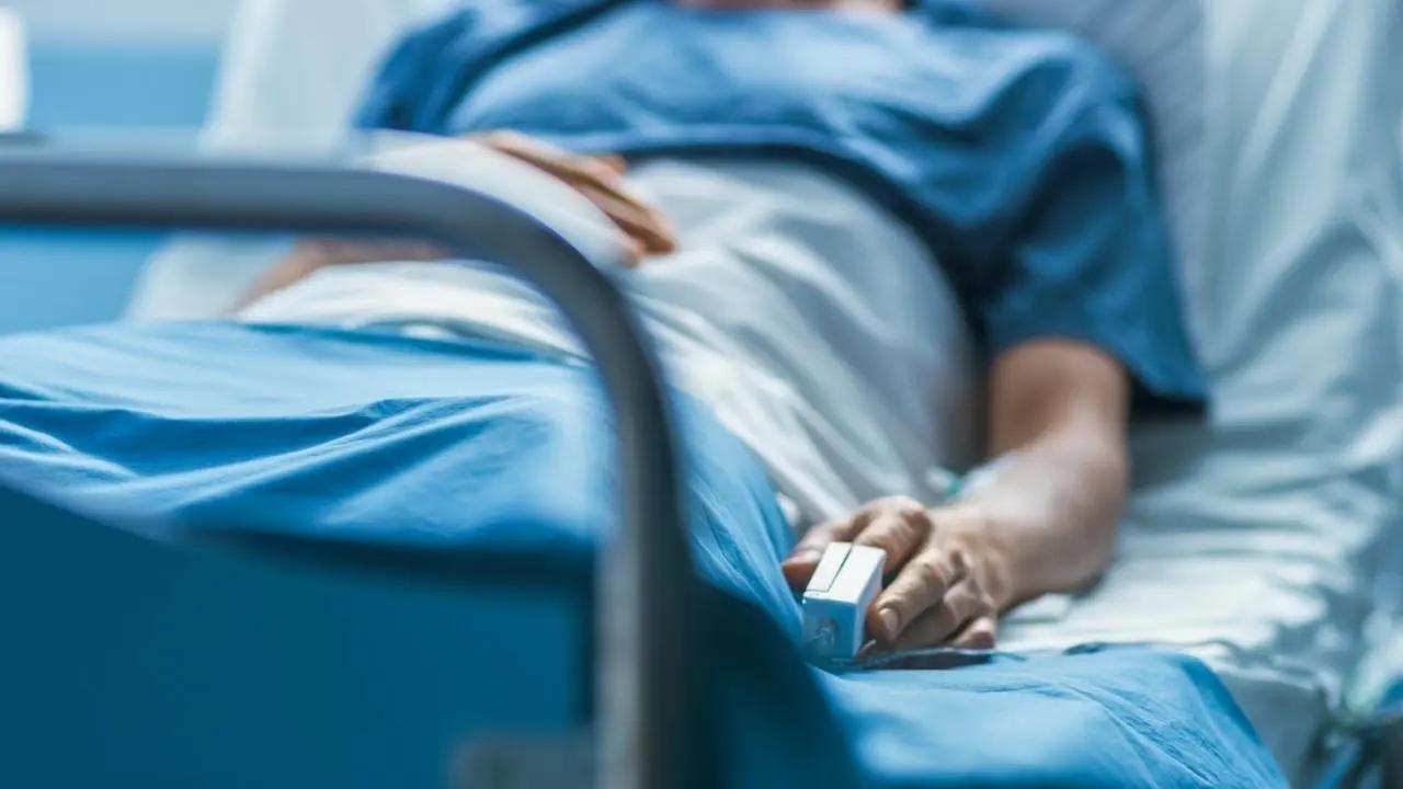 Thane: 41 civic school students hospitalised after food poisoning symptoms