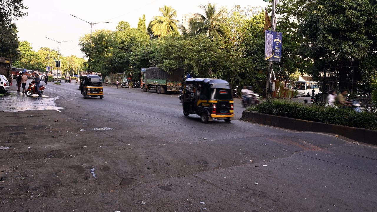 On the Ghatkopar-Andheri Link Road, between Saki Naka and Asalpha Metro stations, there are at least three speed breakers on a 1-km stretch, all of which are damaged and unmarked