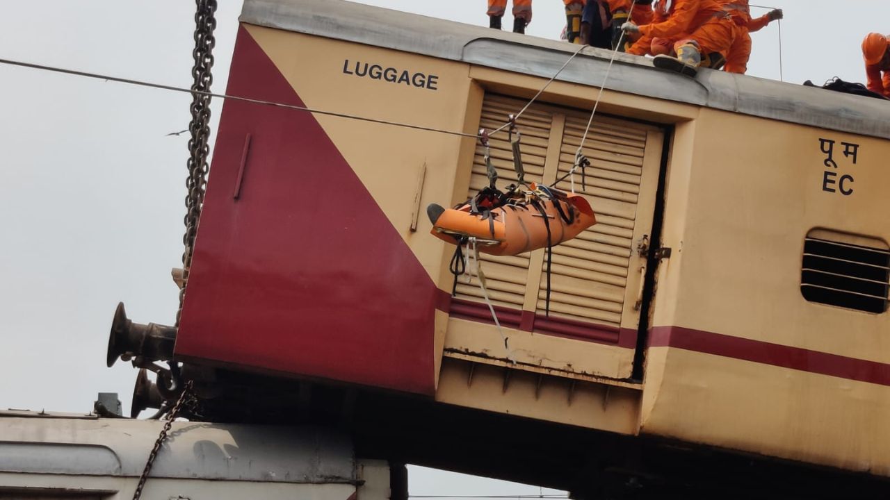 A large-scale drill was conducted at JOS AT by Western Railway on October 16, 2024, from 11:13 am to 1:05 pm 