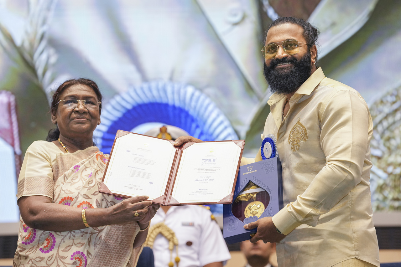 'Kantara' star Rishab Shetty was felicitated with the National Film Award for Best Actor in a Leading Role. The movie also won award for Best Popular Film Providing Wholesome Entertainment.