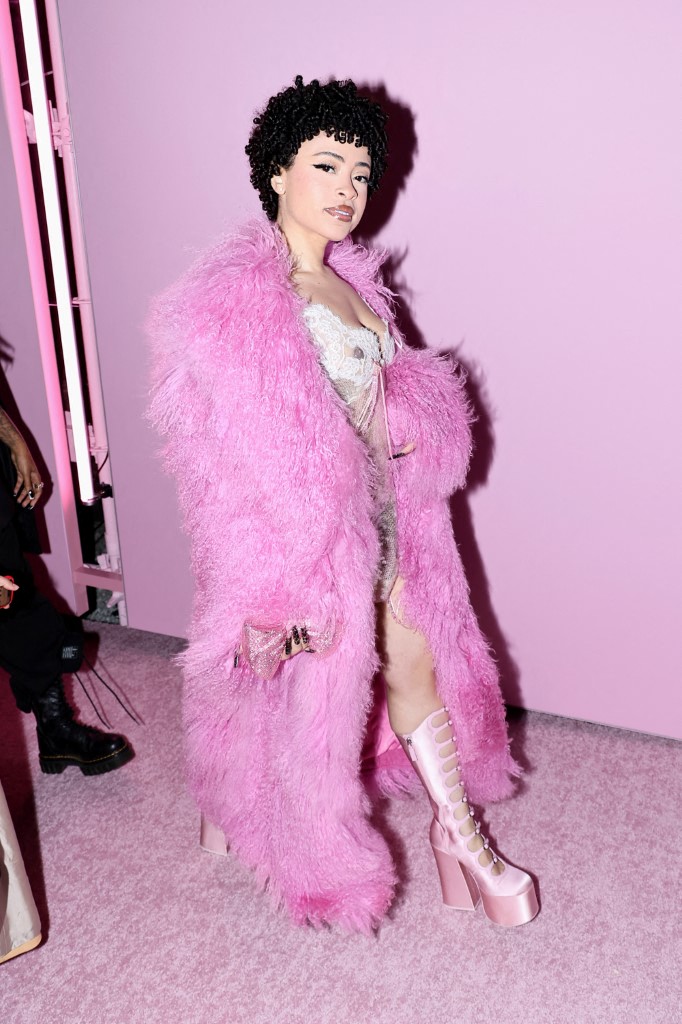 Ice Spice turned heads at the Victoria’s Secret Fashion Show! The rapper was serving looks in a bold pink ensemble