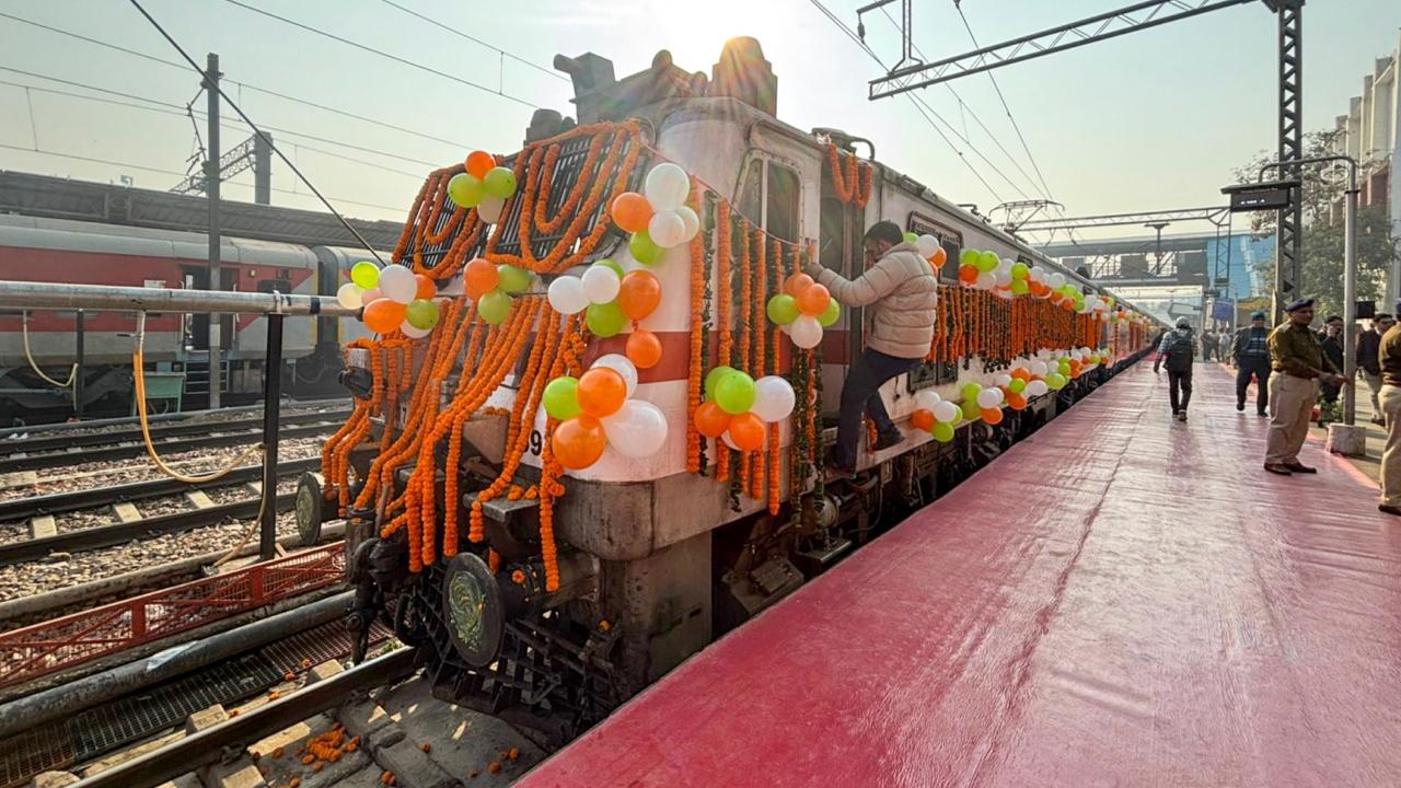 In Photos: PM Narendra Modi flags off Pravasi Bharatiya Express in Bhubaneswar