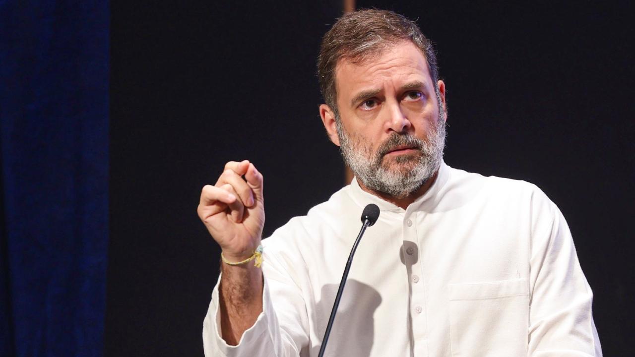 It's treason: Rahul Gandhi on Mohan Bhagwat's 'true independence' remark