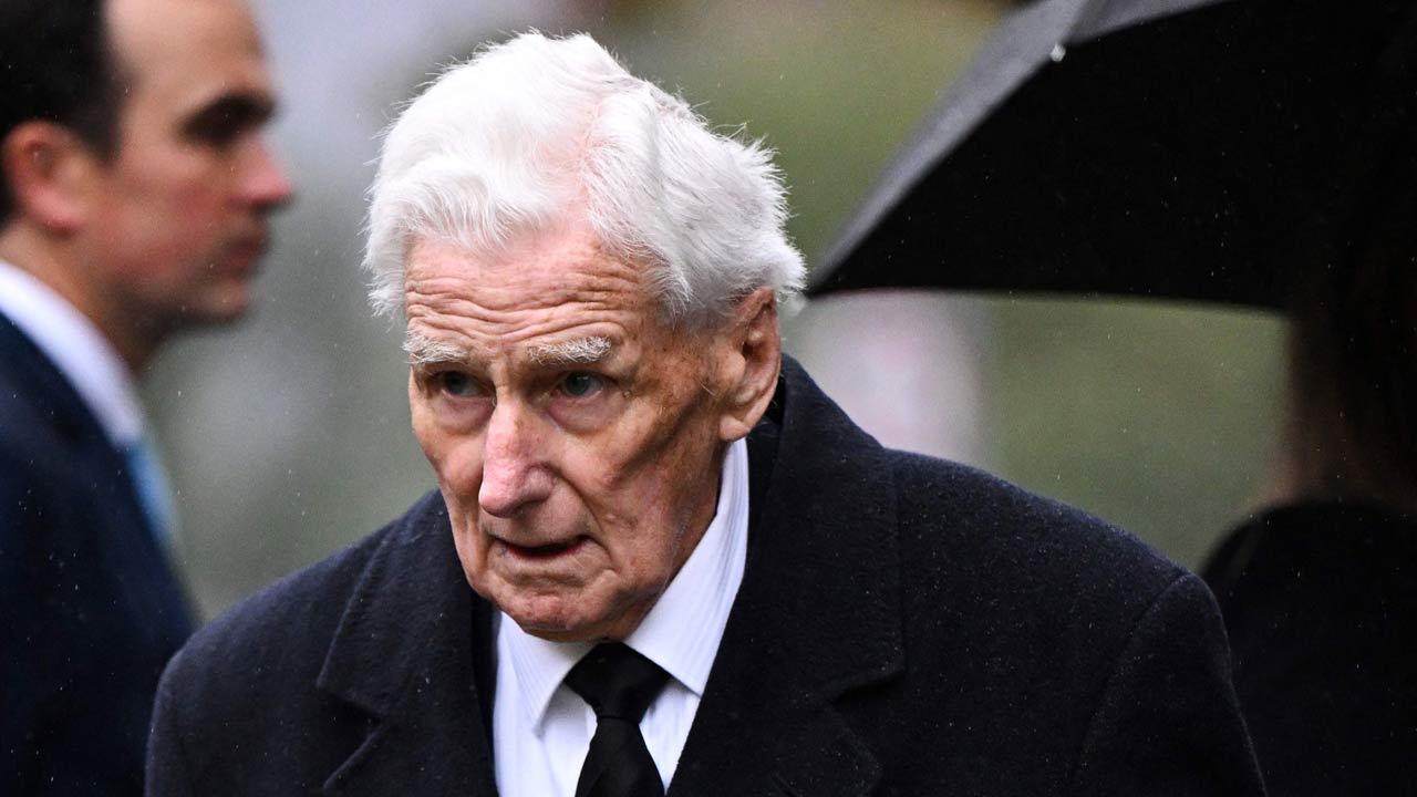 Former Man City captain and coach, Tony Book passes away aged 90