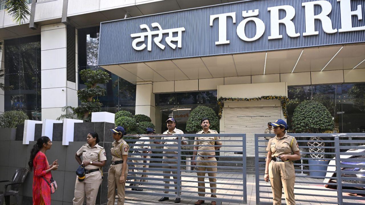 Mumbai News LIVE: CEO claims to be the whistleblower in Torres scam case