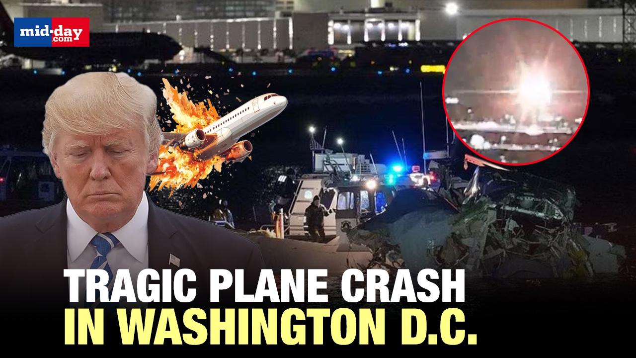 Washington DC Plane crash: Aircraft crashes in Potomac River, 2 bodies recovered