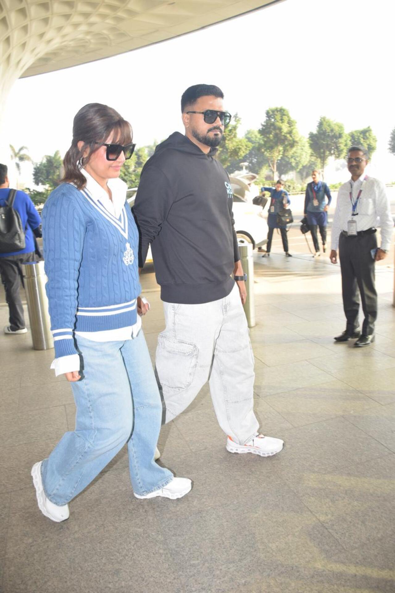 Actress Hina Khan was spotted walking hand-in-hand with her boyfriend Rocky at the airport